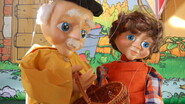 Automne, la Course aux Champignons - marionnettes