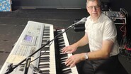 Bertrand BUGEL - Chanteur pianiste accordéoniste animateur