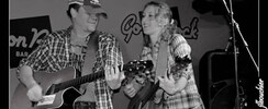 CHICKEN FRIED - AMERICAN ACOUSTIC MUSIC