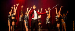 B&M Company - Spectacle Revue Cabaret
