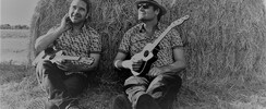 Les Frères La Roucoule - Duo Ukuléléé chanson déjanté