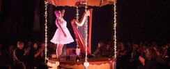 La boite à musique (en)chantée - Entre théâtre et chanson, drôle et magique