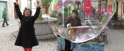 Le Bal des Bulles - Orgue Barbarie et Bulles de savon