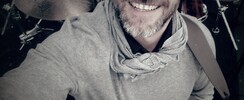 TONY AMBAK - Reprises variétés francaises et internationales