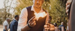 Axel Vergnaud  - Magicien Close Up et Mentaliste