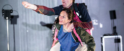 Spectacle Elle pas princesse, Lui pas héros