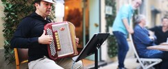 fifi et son accordéon - accordéon trompette et chant