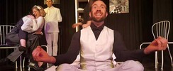 LA CANTATRICE CHAUVE - Eugène Ionesco