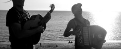 AKORDAÏA - Musique du Monde & Chansons Françaises 