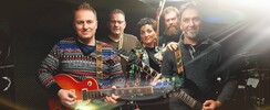 Never Not - Groupe de compositions et quelques reprises