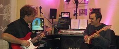 guitaredom91 - Cours ou stages intensifs de guitare électrique, folk ou classique