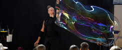 Le Dompteur de Bulles - Spectacle de rue
