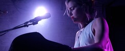 Julie - Professeure diplômée donne cours de piano à domicile 