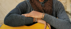 Gerbo kafel - guitare & voix,  Auteur - compositeur 
