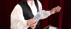 Sébastien ladruze artiste magicien  - Magiciens Professionnels pour toutes vos animations