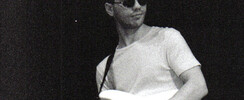 Olivier Olmos - Musicien Professionnel donne cours de guitare tous styles tous niveau