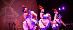 Les Meufettes – Revue cabaret  - spectacle itinérant avec chanteuse live et danseuses Gard