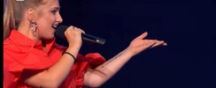 Maria Teohareva - Chanteuse
