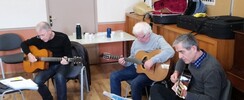 Association Jazz Manouche Swing - Ateliers Guitare Manouche à Eyragues 