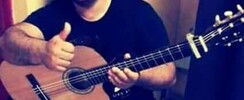 Guitariste chanteur gipsy 