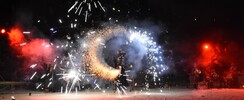 Cie Sonjévéyés - Abracadabouc- déambulation fantastique - pyrotechnie