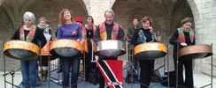 La tête dans le bidon - Steelband