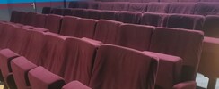 50 fauteuils de cinéma 