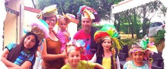 Les Montreurs de Merveilles - Chapeaux... Clap !