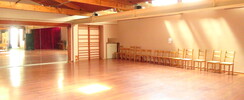 studio 100 m2 (danse, théâtre, yoga, sport)