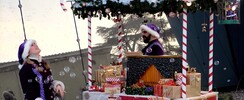 CARTON Compagnie - Les Lutins de Noël - déambulation (en)chantée !