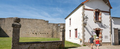 Les Bains de la Reine