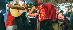 Cours Toujours - chansons vitaminées et digressions swing !