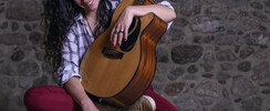 VALENTINE LADY STORY - Guitare Voix Stompbox (percussions elect.)