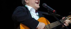 Marek Mogilewicz - auteur-compositeur-interprète, metteur en scène
