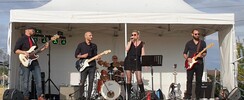Black candy  - groupe de musique rock, pop, funck, variété