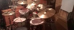 Lionel - Cours individuels de Batterie et de Percussions