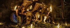 Burn 'n Light - Jongleurs, cracheurs de feu, échassiers, charmeurs de serpents, ...