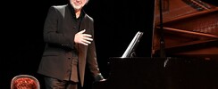 BACH OU L’INFINI AU BOUT DES DOIGTS