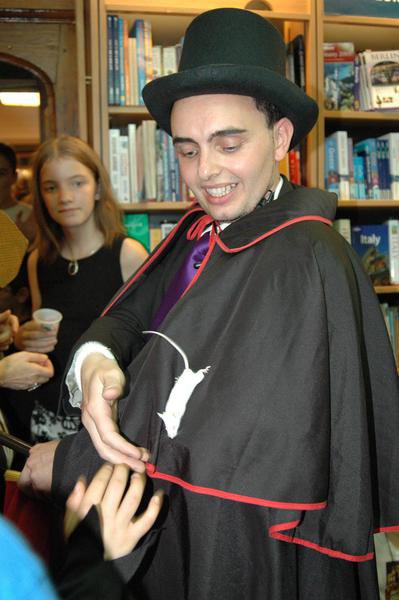 JIMMY L'ENCHANTEUR - Le magicien Mondialement inconnu