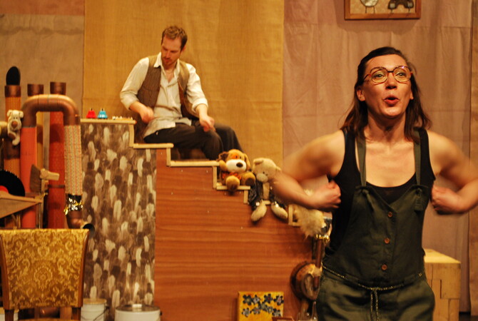 Théâtre Dest - Aux p'tits bouts de tout