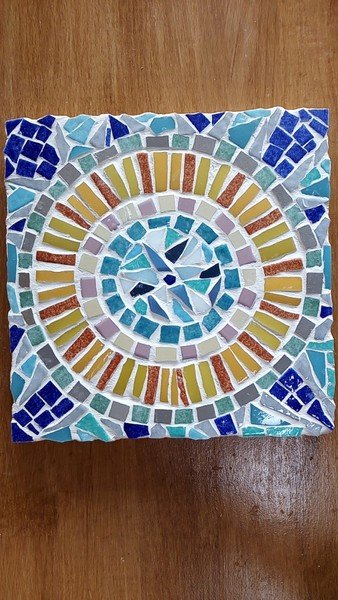 florence sagnard - stage de création de mosaïques toute l'année