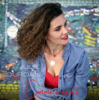 Julie Jourdan  - Chanteuse de Variété française et Internationale