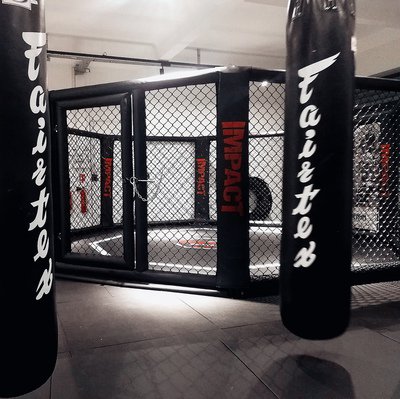 Salle de boxe MMA et arts martiaux à louer 