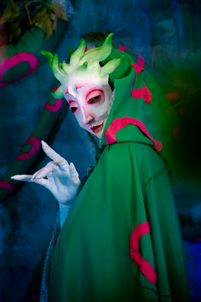 Cie Monstres - Mort aux Vipères, Théâtre de masque, en espace vert/forêt