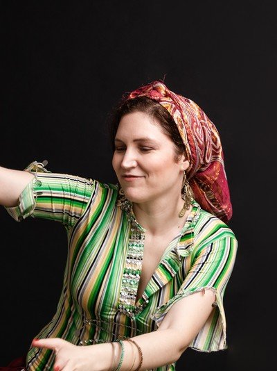 Collab.pour projets artistiques danses orientales Amazighes