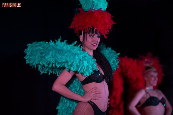 Paris Folie - Revue Chic !