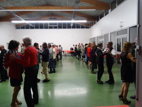 SWING FRONSAC - Cours de Rock, danses standards et latines....