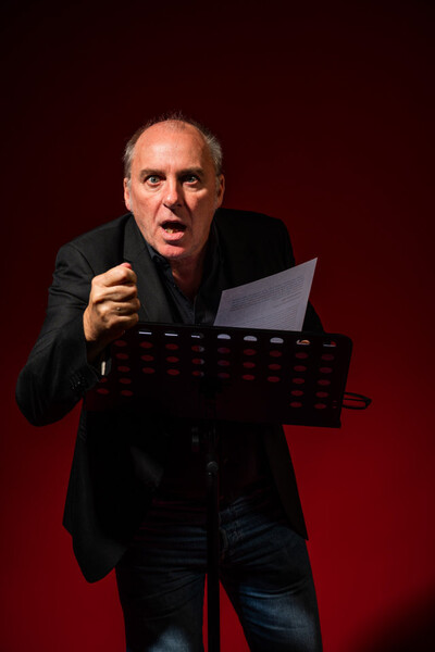 « Un jour, je sais pas quand, j’irai à Lourmarin.»