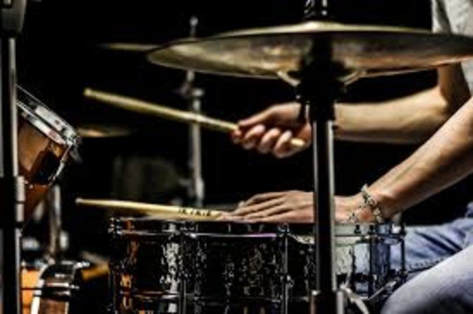 Damien Bringtown - COURS DE BATTERIE A DOMICILE