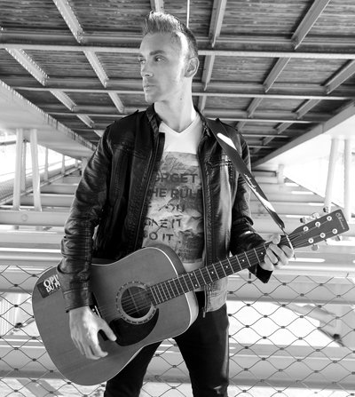 Joseph Cesar - Cherche  dates/ café concerts / premières parties / festivals
